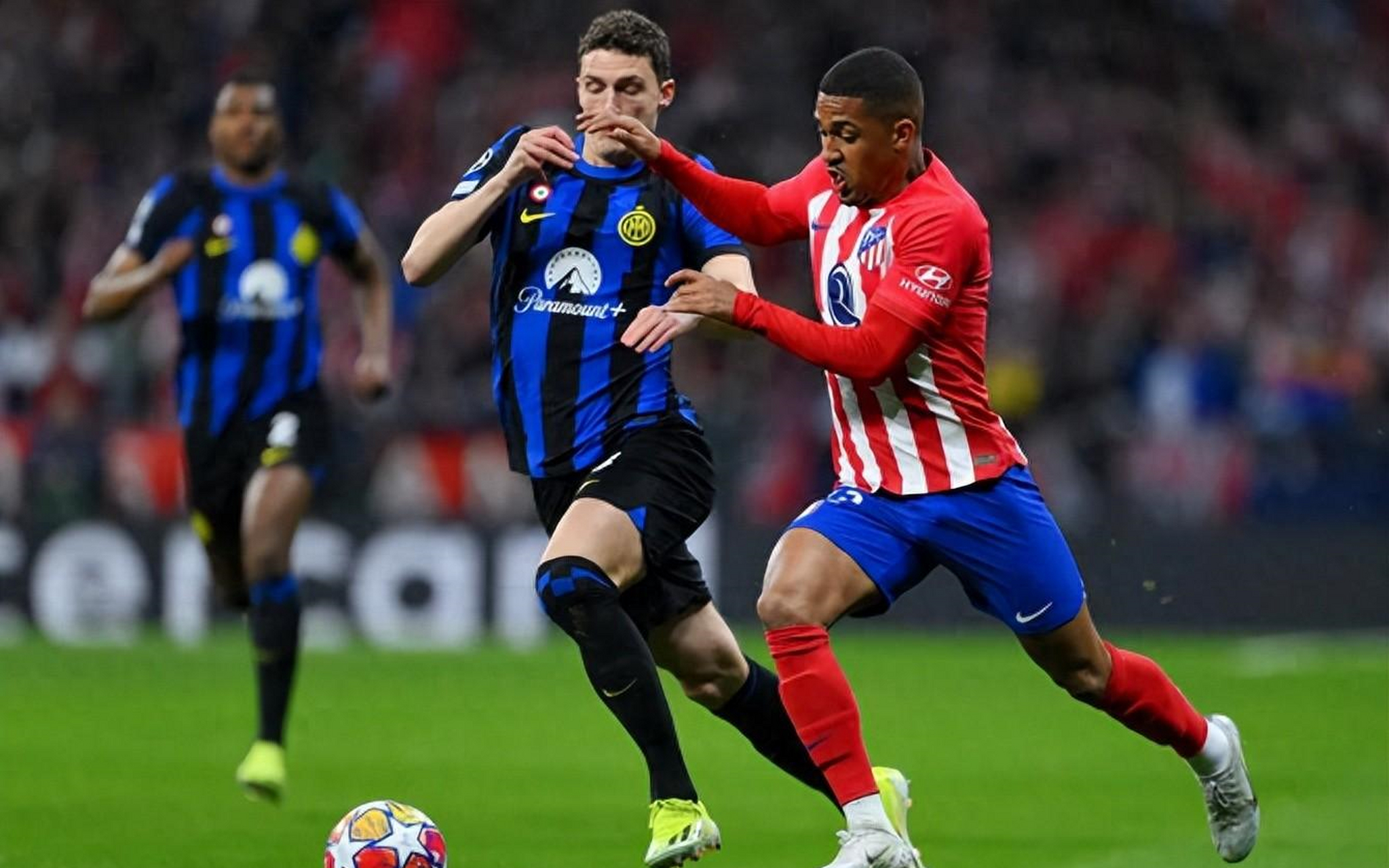 格列兹曼赛点兑现，武汉三镇淘汰广厦男篮晋级四强，主帅激动落泪(二战日本14名甲级战犯名单)